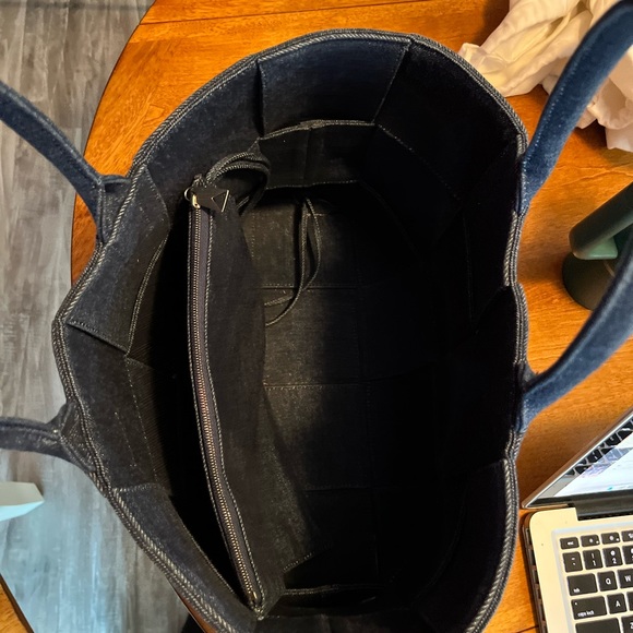 Bottega Veneta Intrecciato Denim Arco Tote - Picture 3 of 3